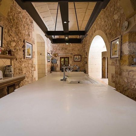Ta' Kullarina Farmhouse With Private Pool In Island Of Gozo Villa Zebbug  Exteriör bild