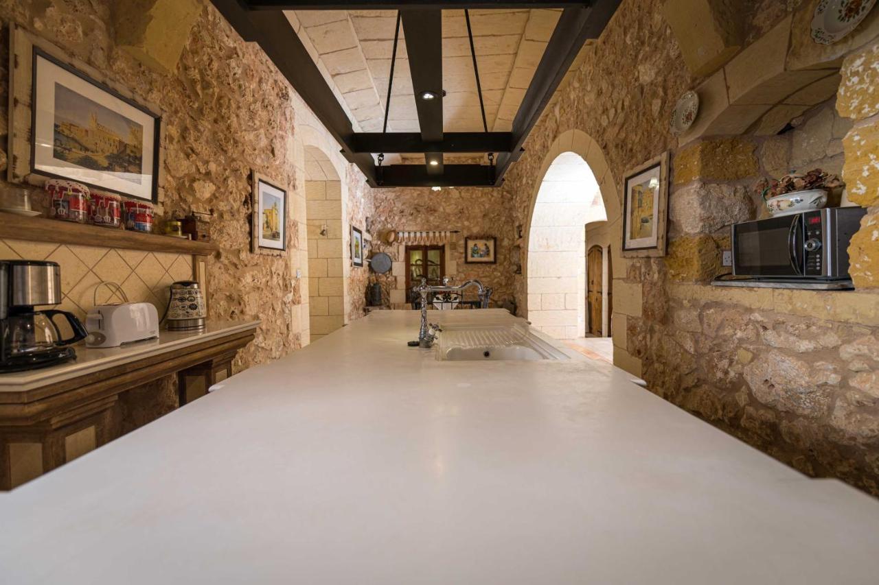 Ta' Kullarina Farmhouse With Private Pool In Island Of Gozo Villa Zebbug  Exteriör bild