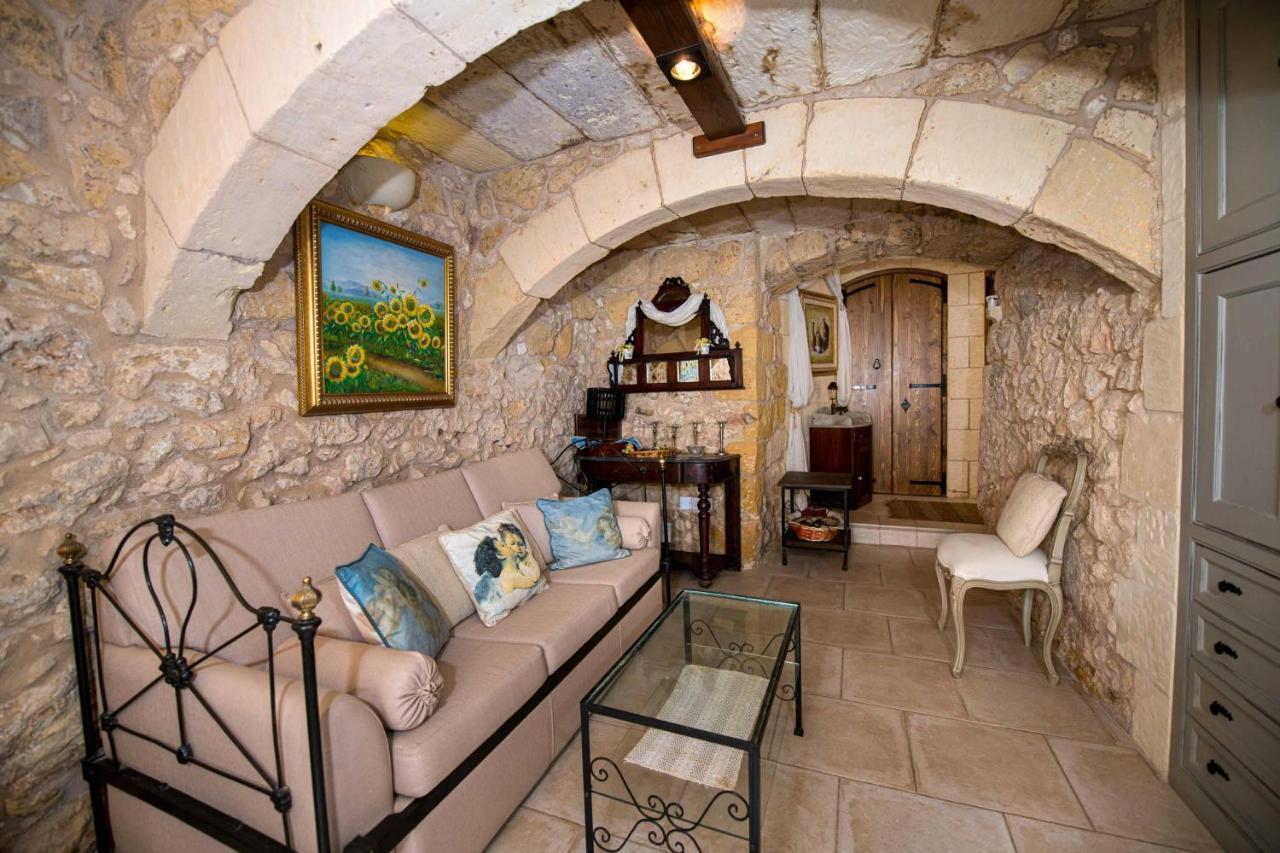 Ta' Kullarina Farmhouse With Private Pool In Island Of Gozo Villa Zebbug  Exteriör bild