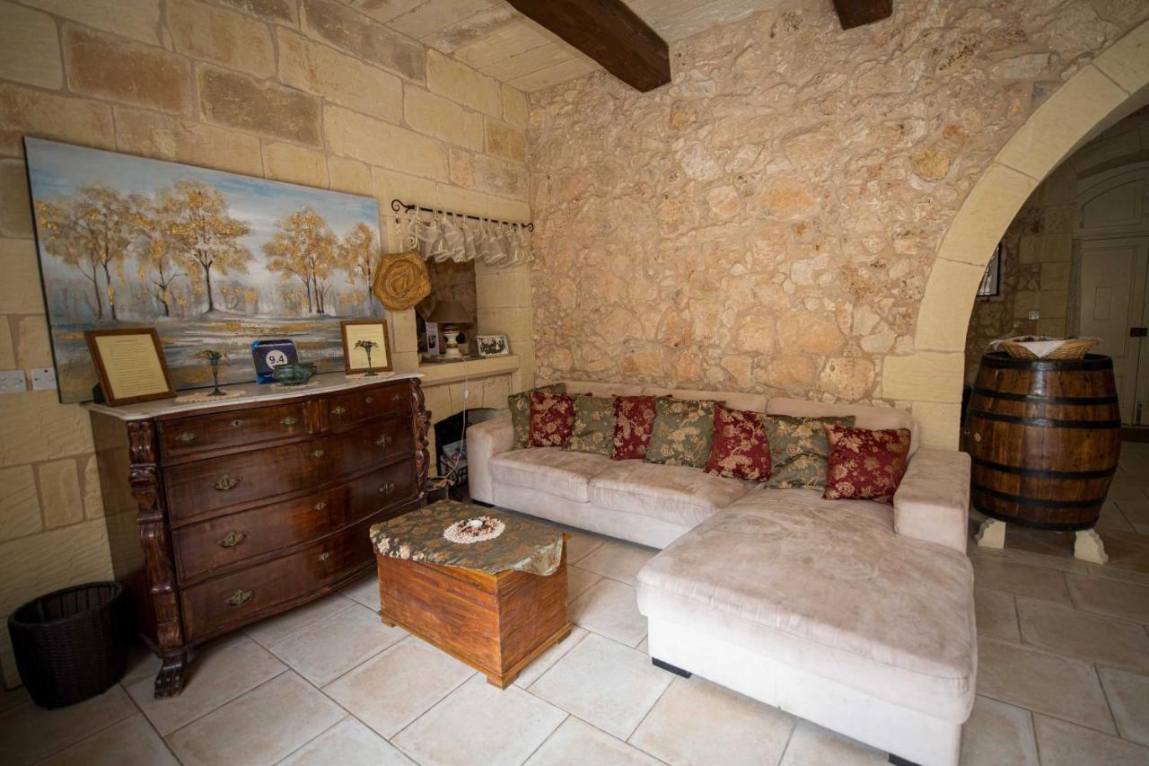 Ta' Kullarina Farmhouse With Private Pool In Island Of Gozo Villa Zebbug  Exteriör bild